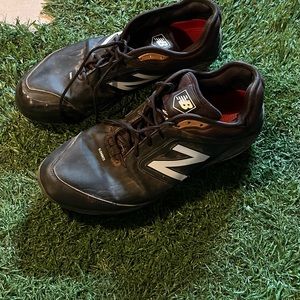 New Balance Cleats with Right Foot pitchers toe